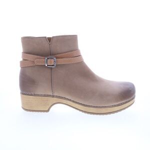 Dansko Womens Brook Brown Boots (NWT)